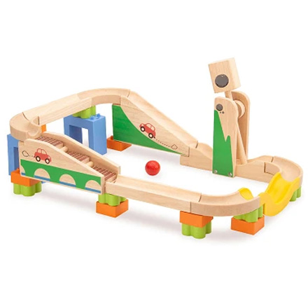 Order your wooden marble track online at Lobbes!