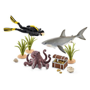 schleich Diver on a Treasure Hunt