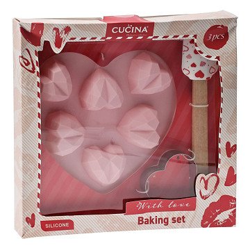 Baking set with cake pan, spatula, and cookie cutter