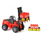 Mammoet Forklift with Building Blocks