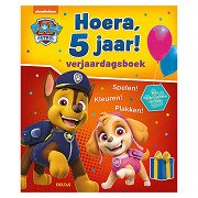 PAW Patrol Birthday Book - Hooray, 5 years!