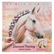 Diamond Painting with Horses