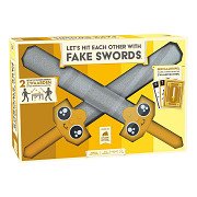Let's Hit Each Other with Fake Swords - Kaartspel