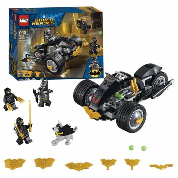 LEGO Super Heroes 76110 Batman Aanval van de Talons