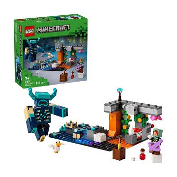 LEGO Minecraft 21274 The Overseer Meeting