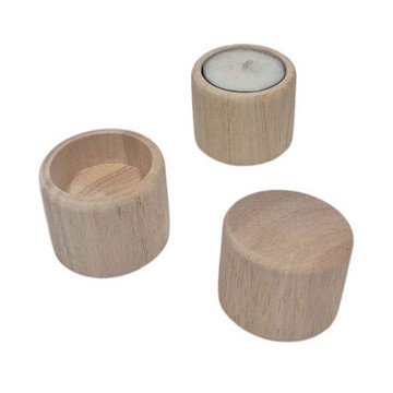 Teelichthalter aus Holz rund stehend