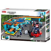 Sluban Racing Team – Pit Street