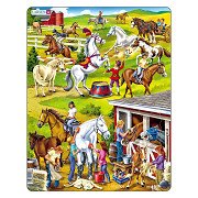 Larsen Puzzle Tiere – Reitschule, 50 Teile.