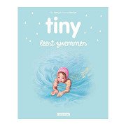Tiny leert zwemmen