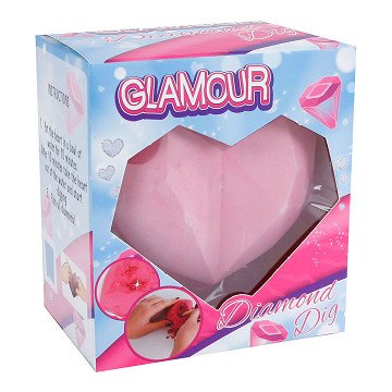 Carve Glamour Heart with Pieces of Lucky Diamonds
