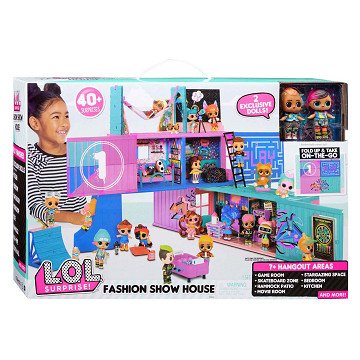 L.O.L. Surprise Fashion Show House Dollhouse