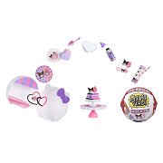 MGA's Miniverse - Make It Mini Hello Kitty Series 2