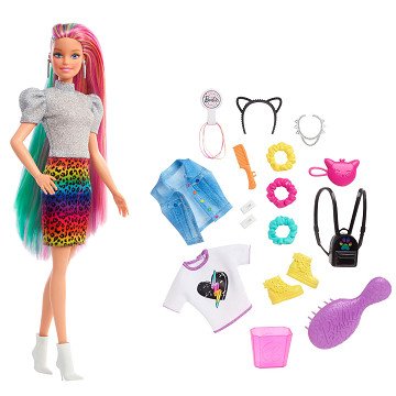 Barbie Puppe mit Regenbogenhaar