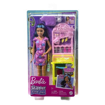 Barbie Skipper Babysitters - First Jobs Jewelry Booth Playset
