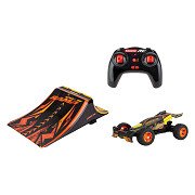 Carrera RC 2,4GHz High Speed ​​Auto + Rampe 1:32