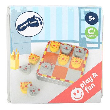 Small Foot - Tic Tac Toe Cat and Mouse Game