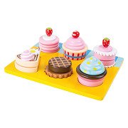 Small Foot - Cupcakes- und Kuchenset mit Spielnahrung aus Holz, 13dlg.