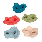 Small Foot - Climbing Stones