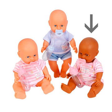 Dunkle Augen eines New Born Baby