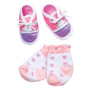 Socken für New Born Baby und lila-rosa Schuhe