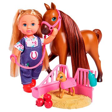 Evi Love Doctor mit Pferd