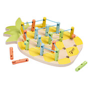 Classic World Wooden Pineapple Connecting Game, 21 pcs.