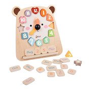 Classic World Wooden Clock Beer