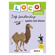 Bambino Loco Fiep Westendorp spielt mit Tieren