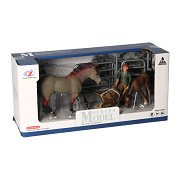 Horse Playset with Caretaker - Gray Brown