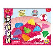 Play sand with 4 cake shapes